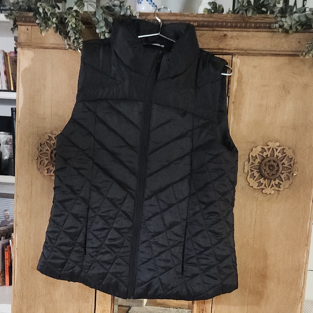 KEREN hart Black Quilted Outerwear, XL EUC